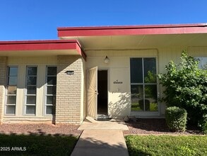 Building Photo - 13005 N 100th Dr