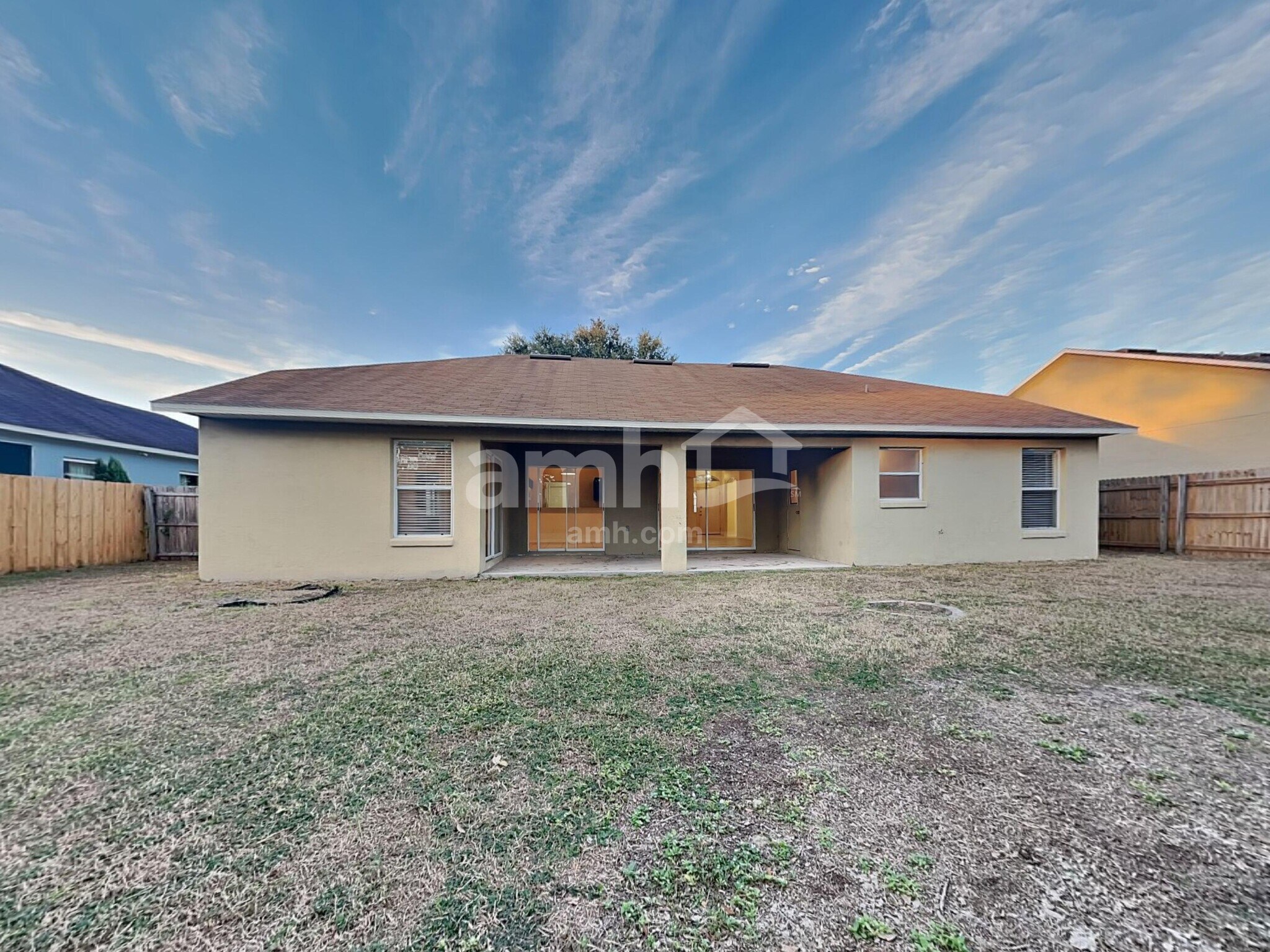 Building Photo - 11906 Timberhill Dr