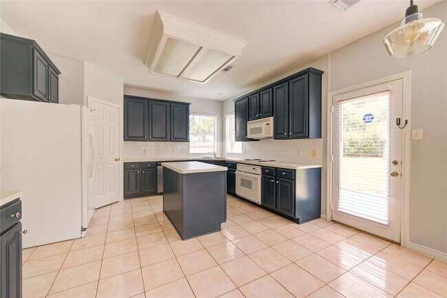 Building Photo - 15314 Amesbury Ln