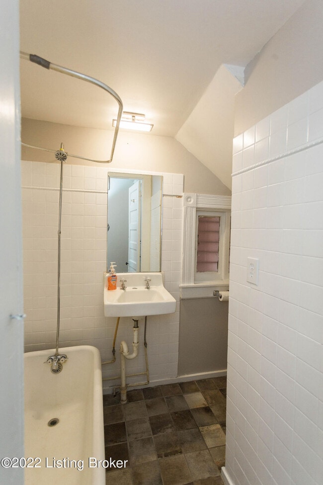 Building Photo - 1412 S 2nd St