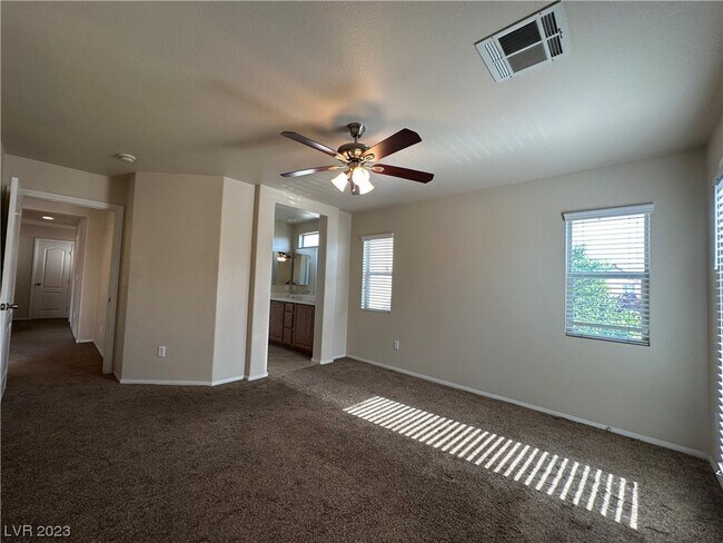 Building Photo - 10434 Amber Night St