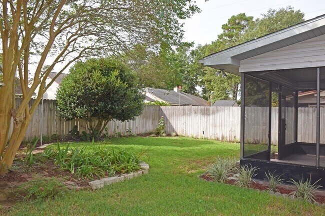 Building Photo - 3906 Summerwood Ct