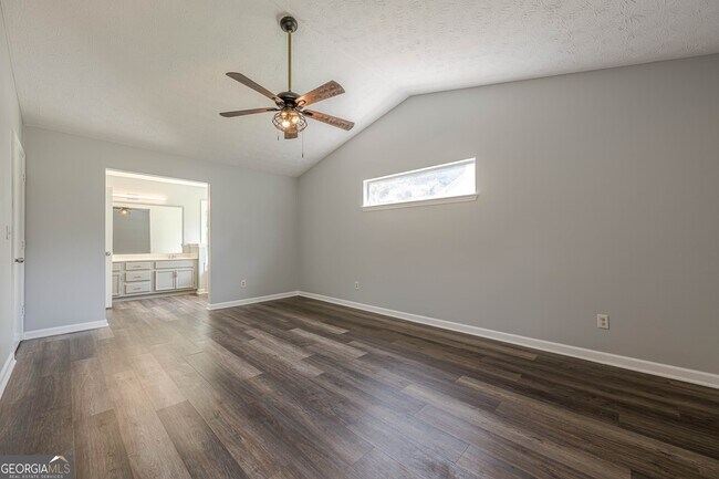 Building Photo - 5458 Winslow Crossing N