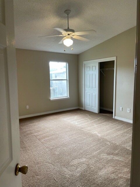 Building Photo - 495 Keystone Rd