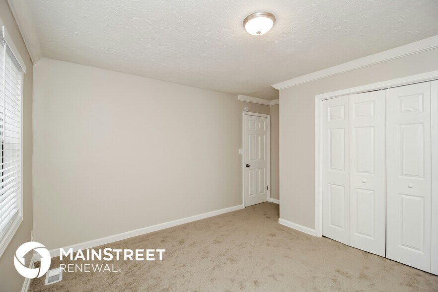 Building Photo - 2646 Hencley Cir SW