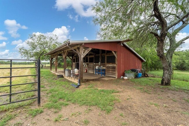 Building Photo - 6546 Fm 1854