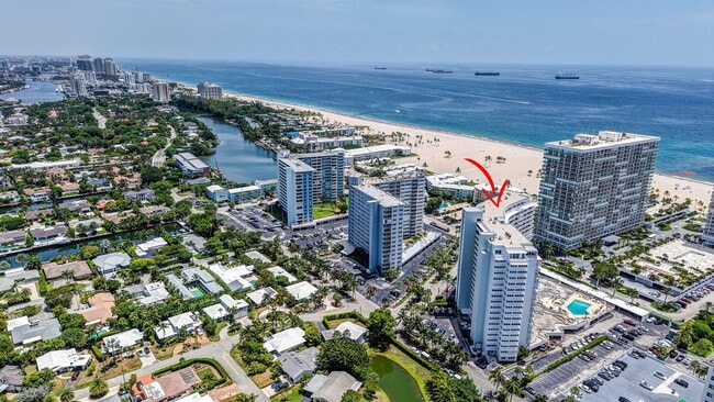 Building Photo - 2000 S Ocean Dr