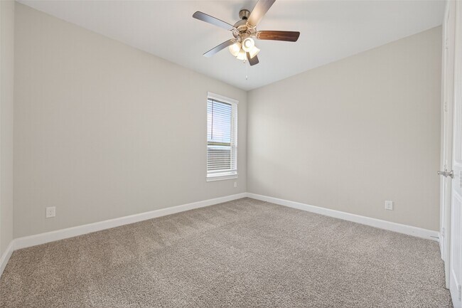 Building Photo - 1007 Parsnip Acres Ct