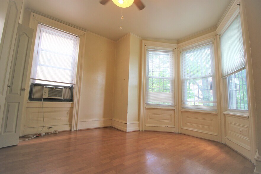 Building Photo - 1715 N 17th St
