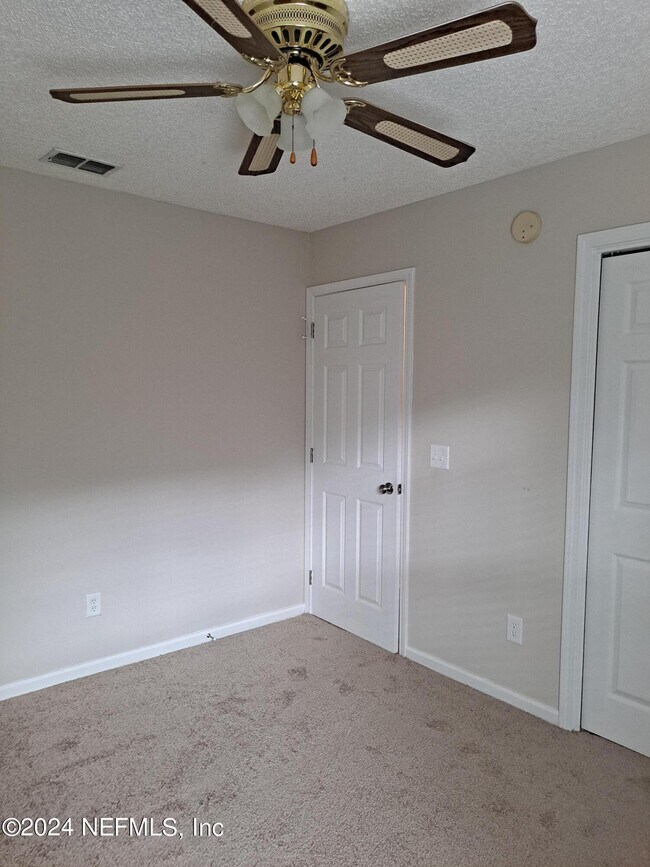 Building Photo - 11786 Lanier Creek Dr