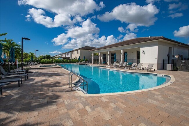 Building Photo - 24985 SW 107th Ct