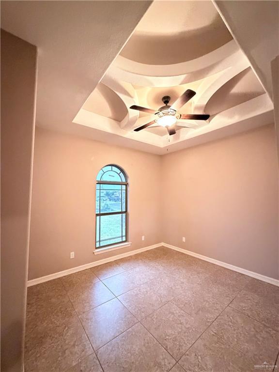 Building Photo - 27 Granada Cir