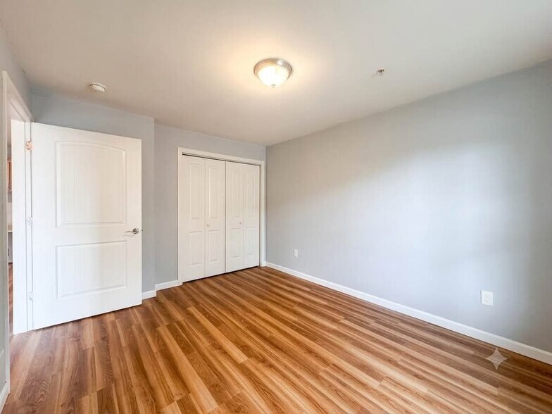 Building Photo - 26 Patriots Ln