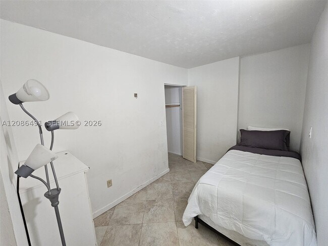 Building Photo - 3605 Indian Creek Dr