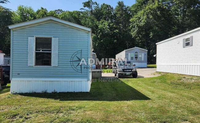Building Photo - 7 Otis Ln