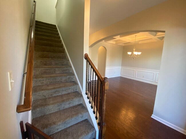 Building Photo - 106 Brown Thrasher Ln