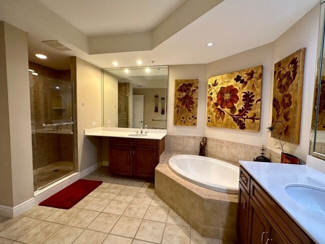 Building Photo - Enjoy resort-style living every day!