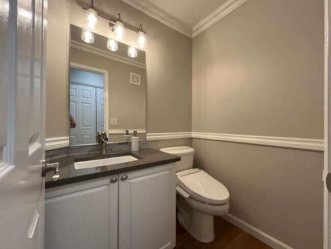 Building Photo - Spacious 3-Bedroom Home with Two Living Areas, Private Balcony, Fireplace & Attached 2-Car Garage