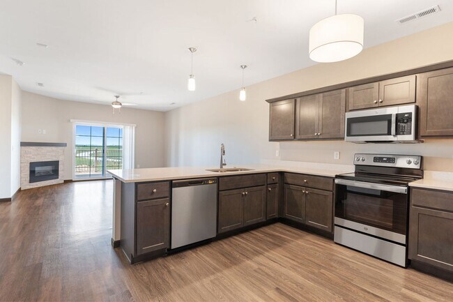 Building Photo - $1,750 | 2 Bedroom, 2 Bathroom Condo | Pets Allowed* | Available for August 1st, 2026 Move In!