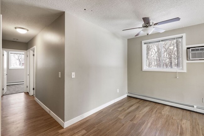 Building Photo - 2 Bedroom, Upper Level Unit for Rent in Coon Rapids! Everything Included but Electric & Internet!