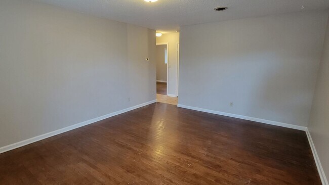 Building Photo - 787 Old Hickory Blvd