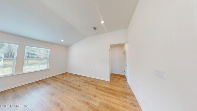 Building Photo - 11172 Stapleton Dr