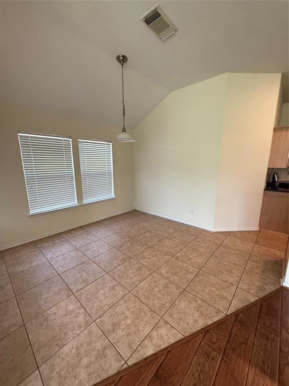 Building Photo - 1611 Mills Pass Way