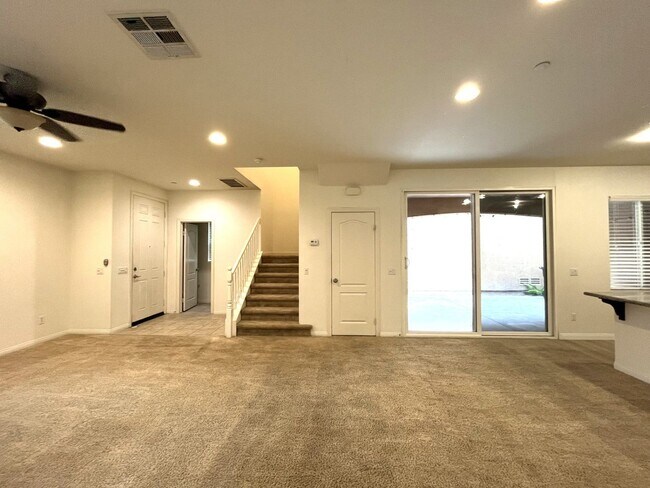 Building Photo - 14601 Serenade Dr