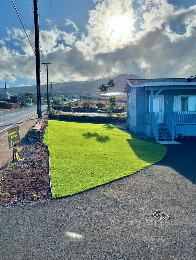Building Photo - New Construction 2 Bedroom / 2 Bathroom House on Lahainaluna Rd.