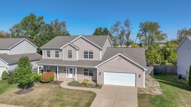 Building Photo - 2706 Grosbeak Ln