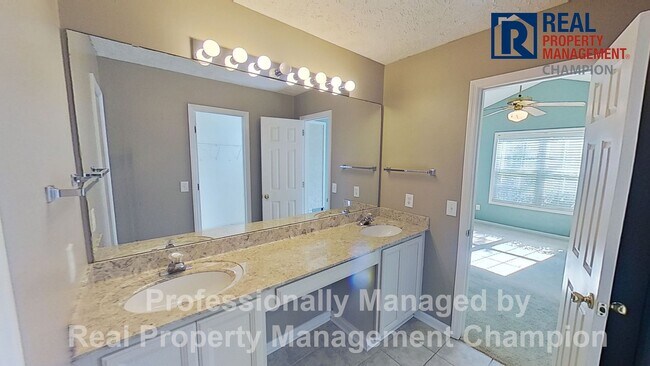 Building Photo - Quiet Ogden Home on Cul-de-Sac