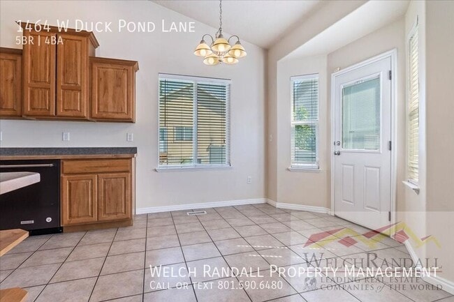 Building Photo - 1464 W Duck Pond Ln