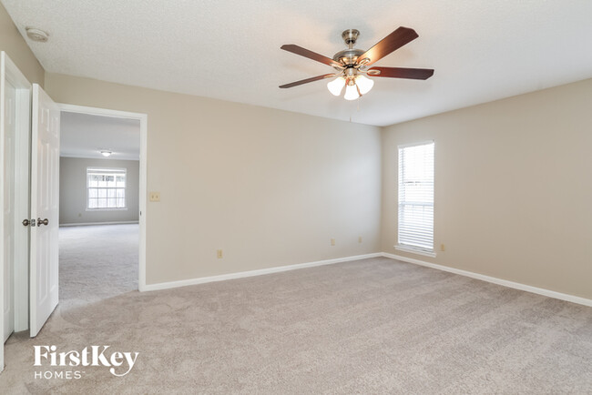 Building Photo - 8029 Swamp Flower Dr