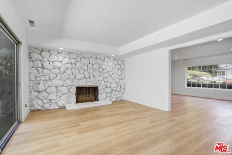 Building Photo - 5655 Ramara Ave