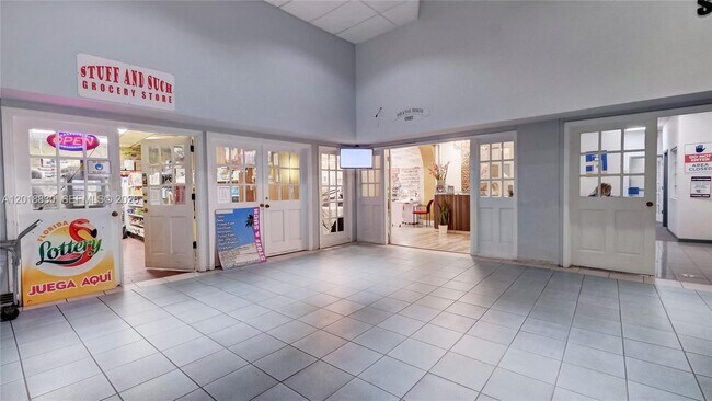 Building Photo - 5401 Collins Ave