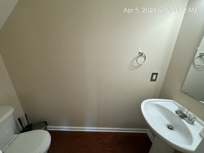 Building Photo - 1311 Saltwell Pl
