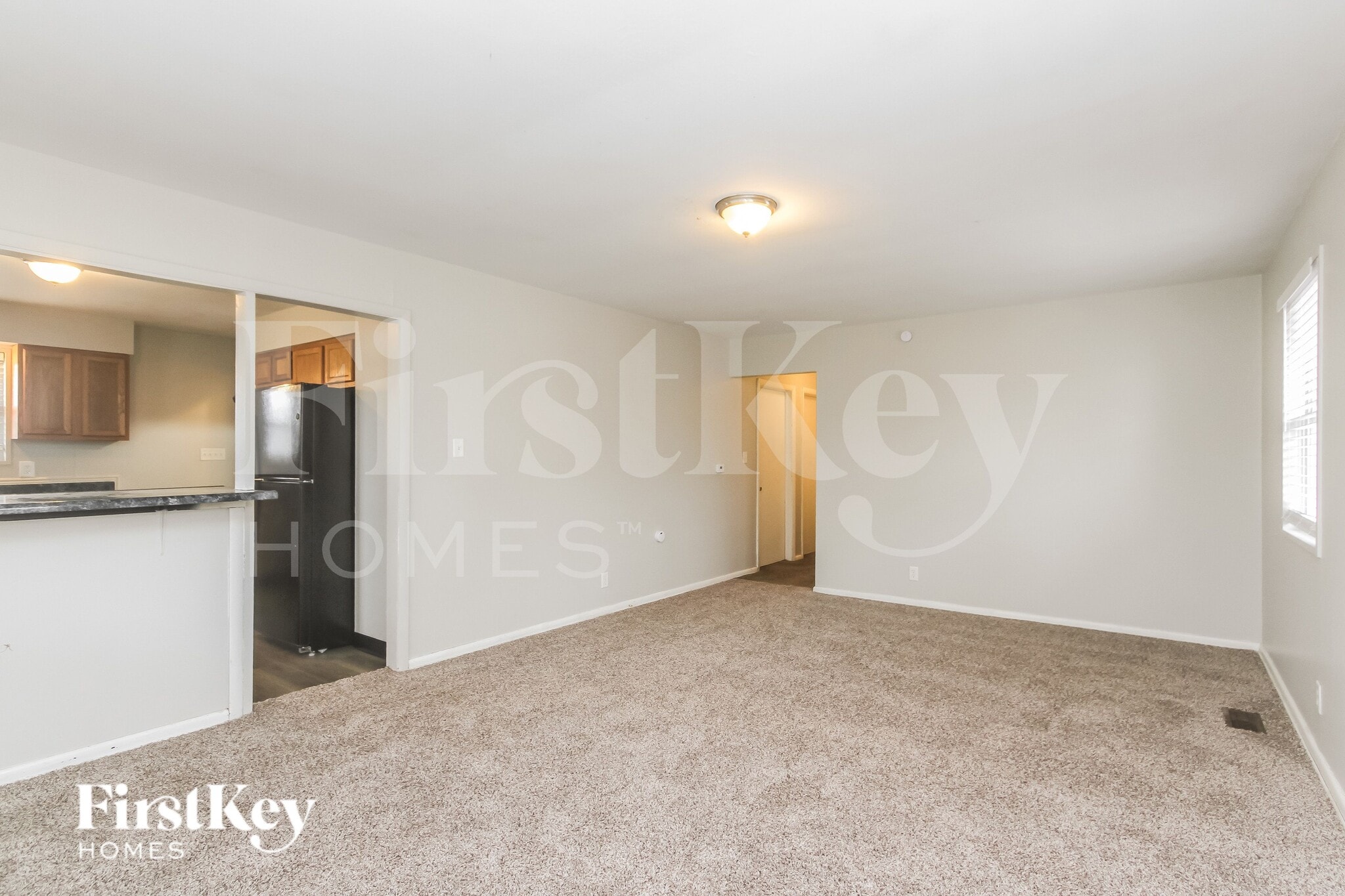 Building Photo - 3940 N Graham Ave