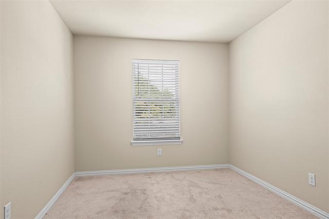 Building Photo - 1412 Glen Garden Dr
