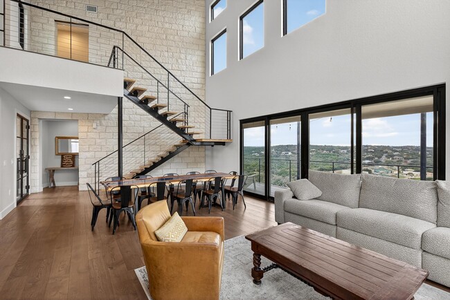 Building Photo - 209 Dalton Cir