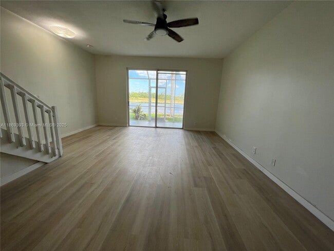 Building Photo - 1816 Salerno Cir