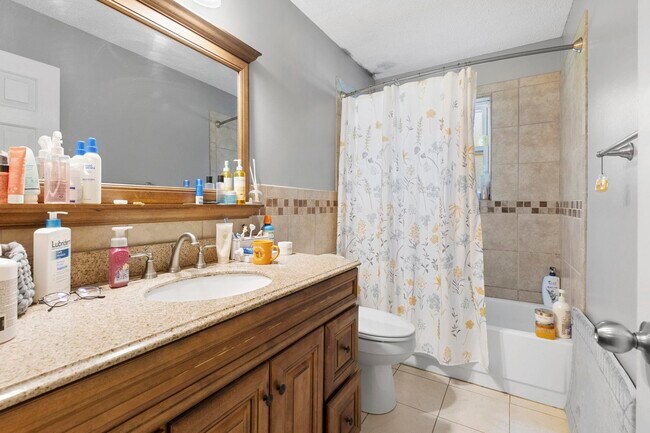 Building Photo - 461 Dove Valley Rd