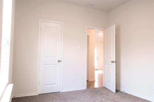 Building Photo - 1221 Nursery Dr