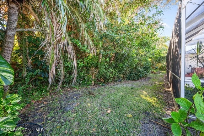 Building Photo - 174 Martesia Way