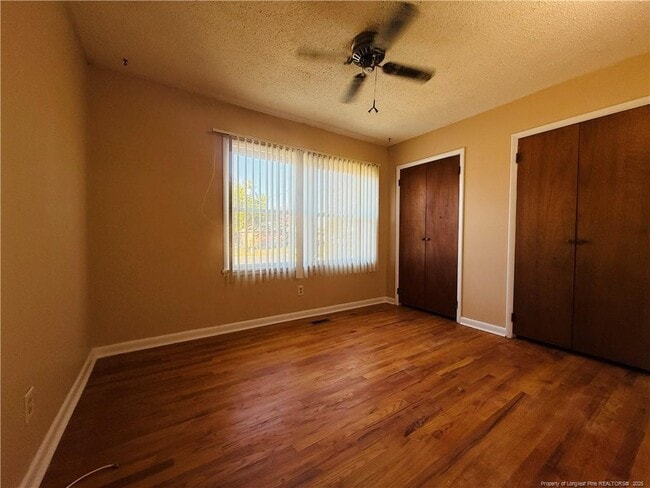 Building Photo - 611 Reggie Ct