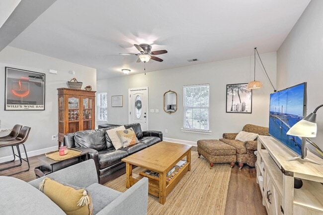 Building Photo - 1757 Sailfish Dr