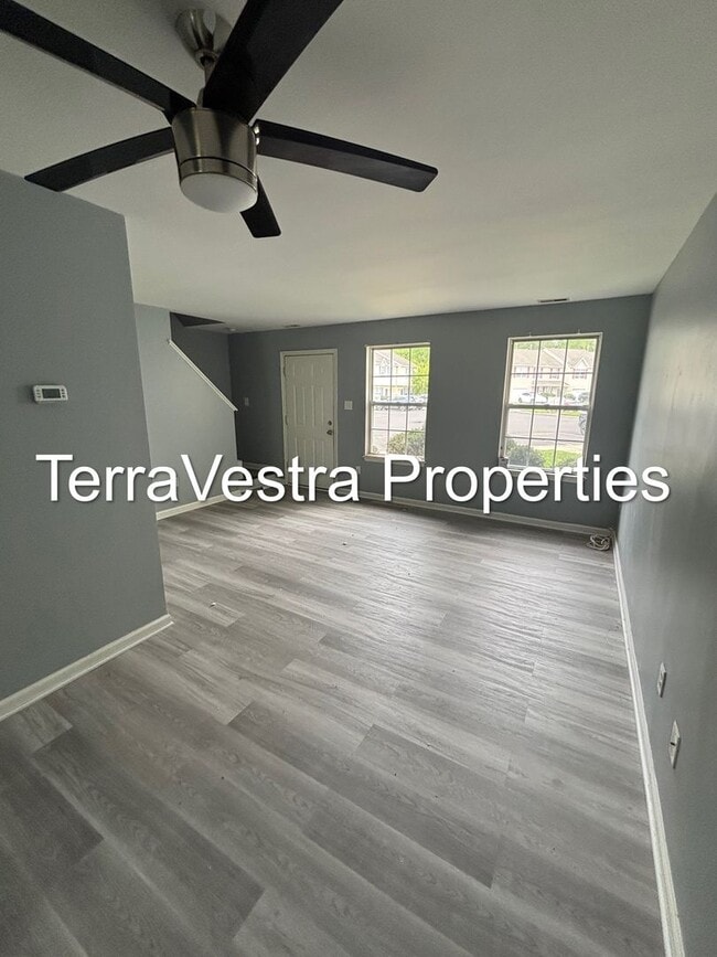 Building Photo - 3 Bed in Pine Hill! Eligible for $500 Security Deposit.