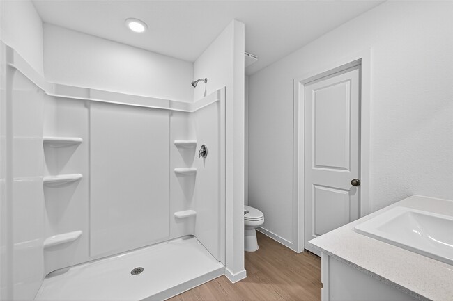 Building Photo - 5211 Esperanza
