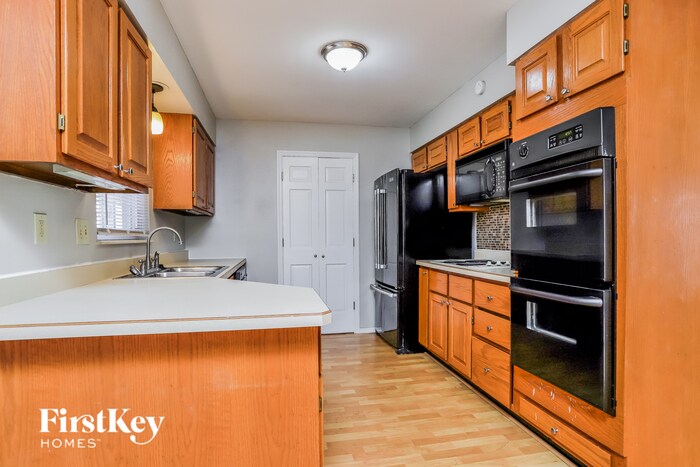 Building Photo - 4765 Bramble Berry Dr