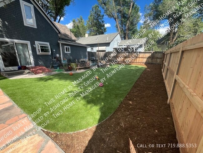 Building Photo - 837 E Willamette Ave