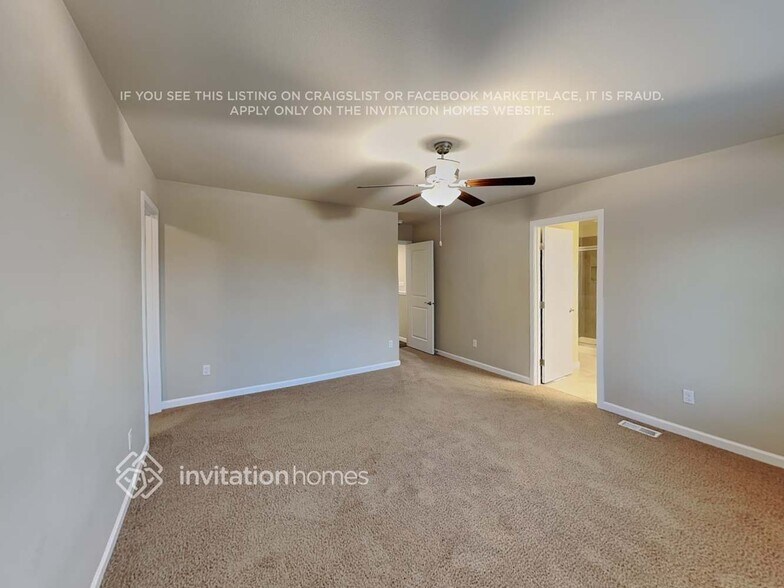 Building Photo - 8524 55th Pl NE